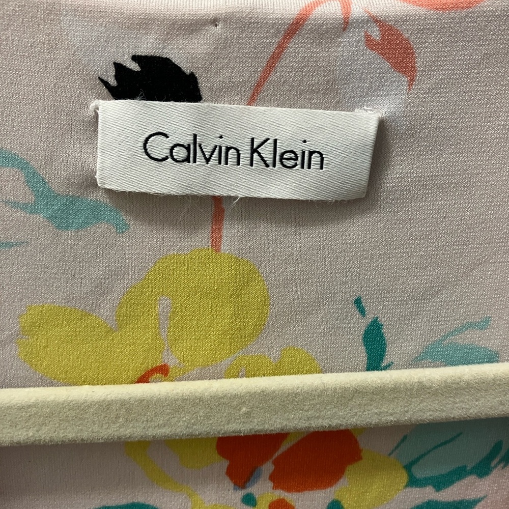 Calvin Klein dress - Picture 4 of 4